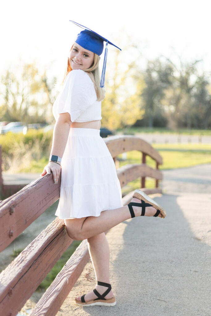 Jennica's Cap and Gown Session