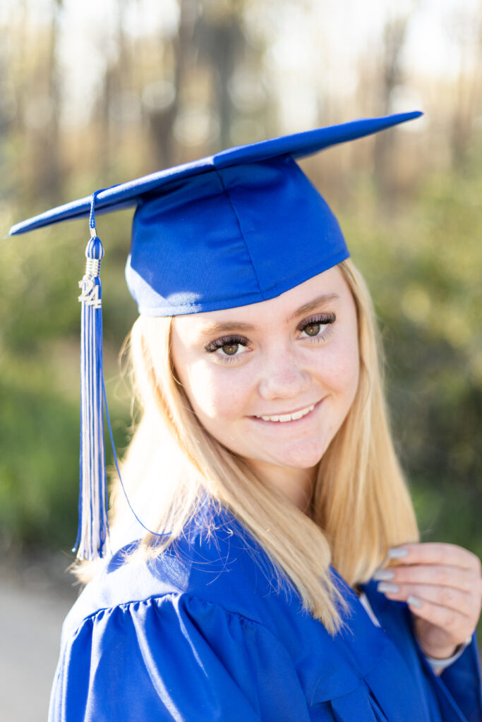 Jennica's Cap and Gown Session