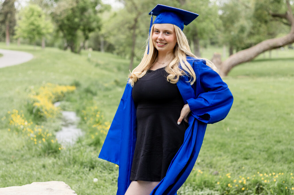 Samantha's Cap&Gown Session