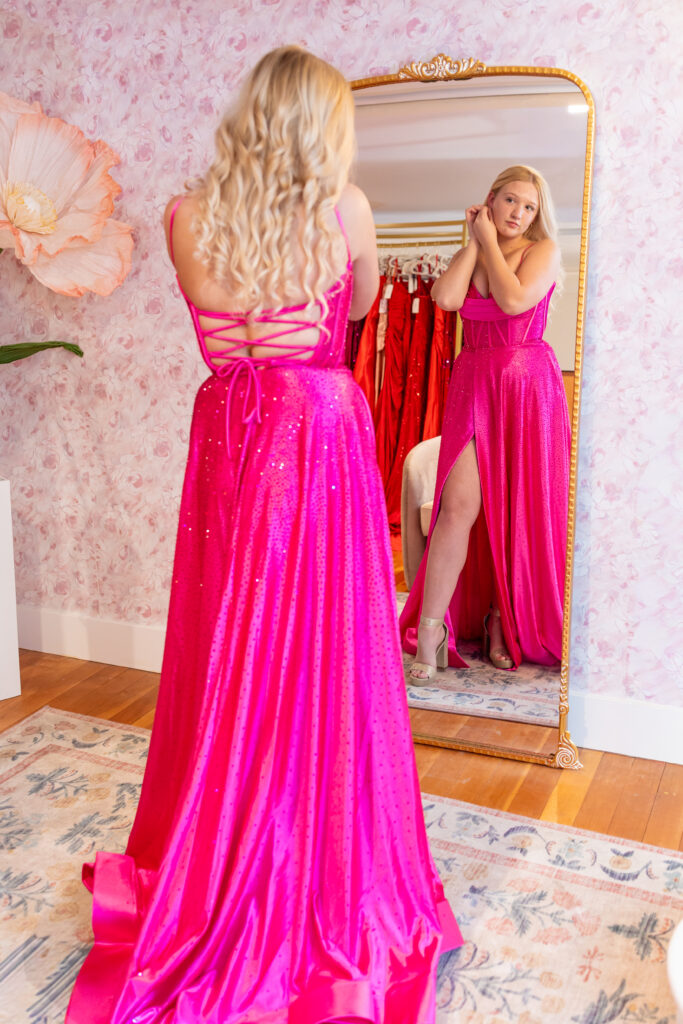 Belle en Blanc Prom Division Downtown Billings