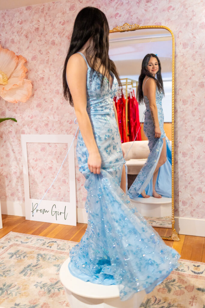 Belle en Blanc Prom Division Downtown Billings