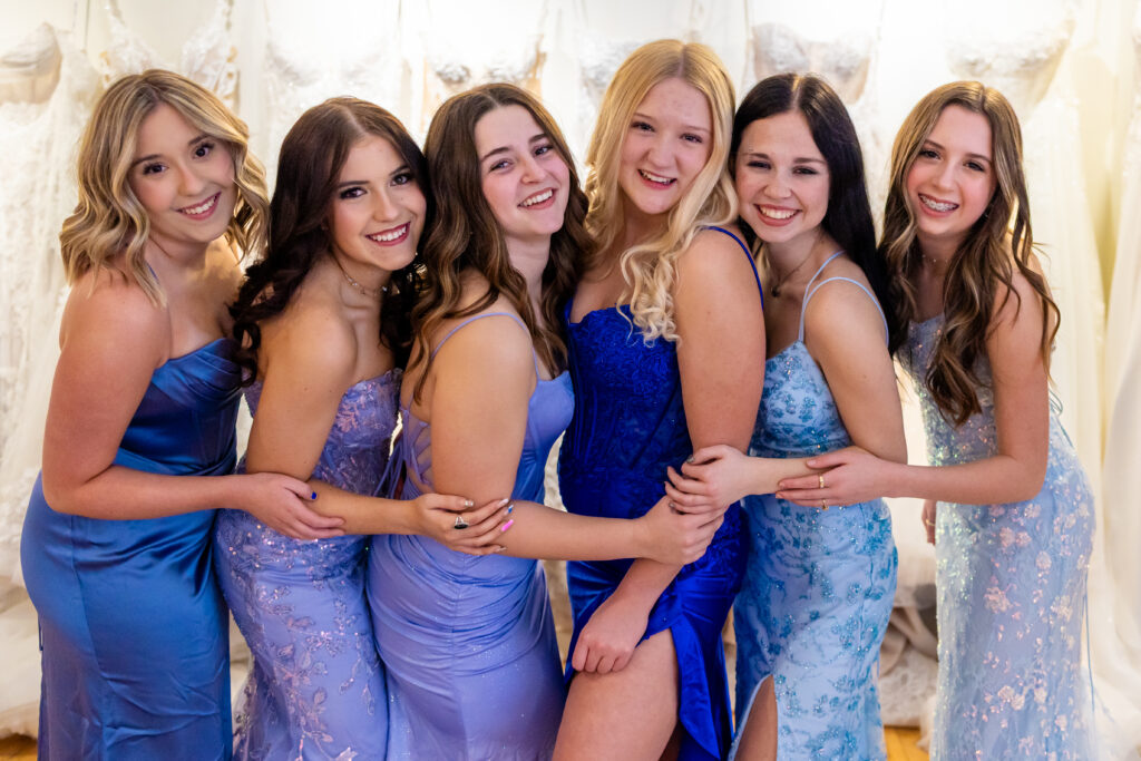 Belle en Blanc Prom Division Downtown Billings