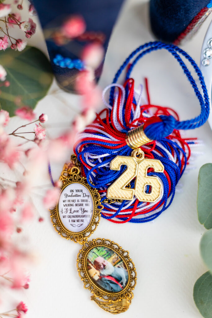 Courthouse Grad Session