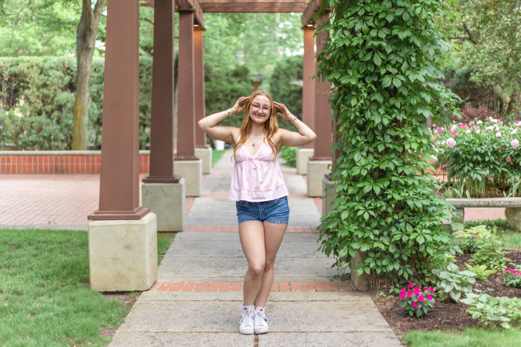 Moss Mansion and Norm's Island Senior Portraits
