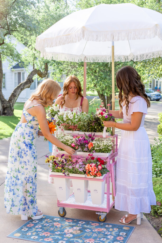 Flower Cart Portraits at the Moss Mansion